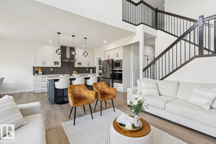 1622 ENRIGHT WY NW, Edmonton, Alberta T6M0Z3