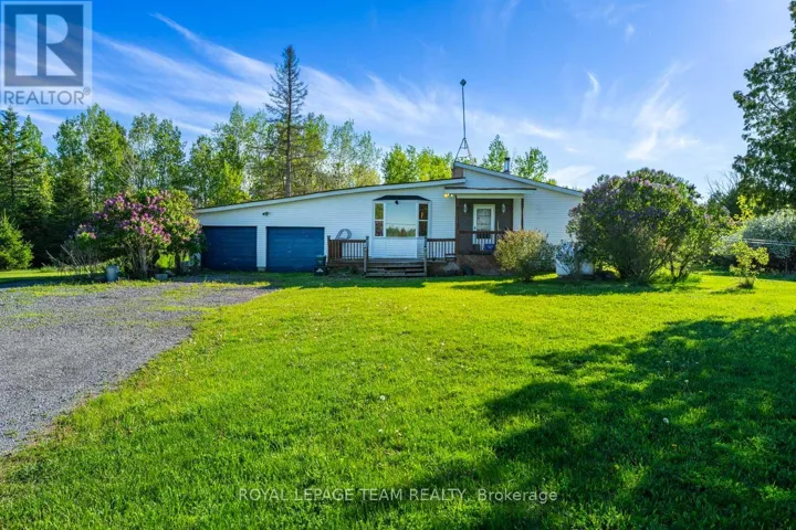 663 BEAVERTAIL ROAD, Ottawa, Ontario K0A1L0