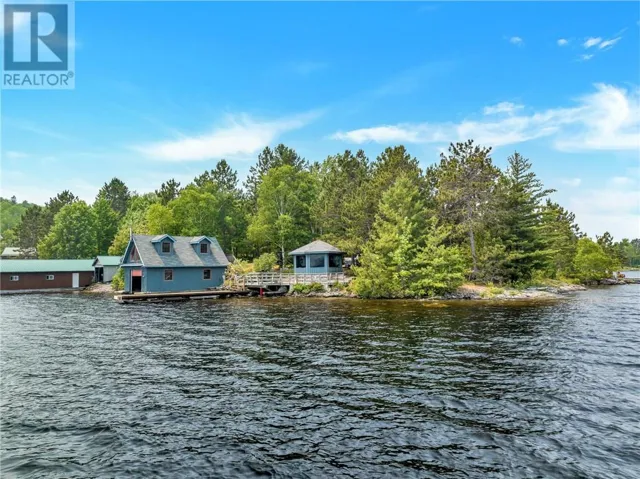 696 Pine Cone, Skead, Ontario P0M2Y0