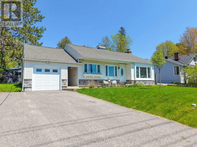1052 COPELAND STREET, North Bay (West End), Ontario P1B3E6