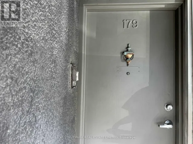 2ND FLR - 179 AVENUE ROAD, Toronto (Annex), Ontario M5R2J2