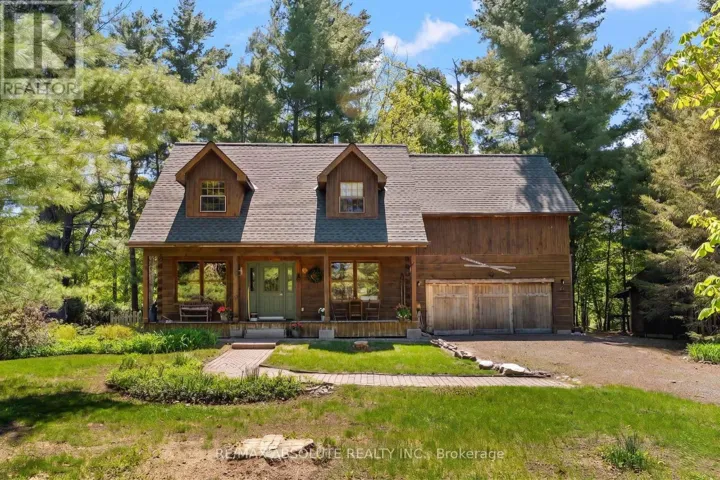 21 FOREST RIDGE ROAD, McNab/Braeside, Ontario K7S3T3