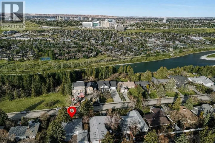 75 Wildwood Drive SW, Calgary, Alberta T3C3C6