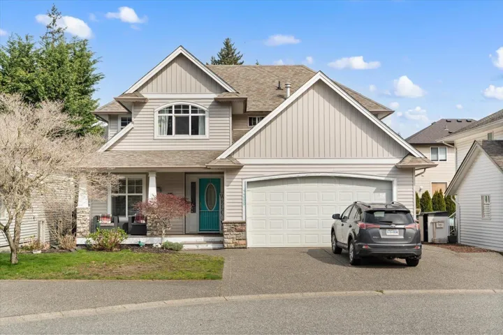 44699 RIVERWOOD CRESCENT, Sardis South, Chilliwack, British Columbia V2R5S9