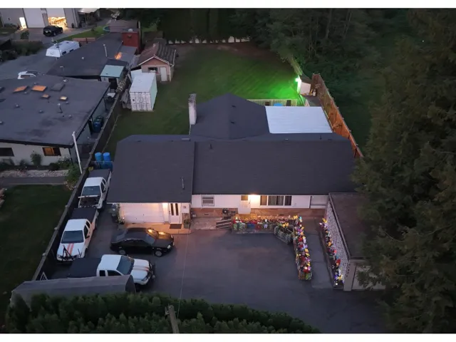 3132 BRADNER ROAD, Abbotsford, British Columbia V4X1K2