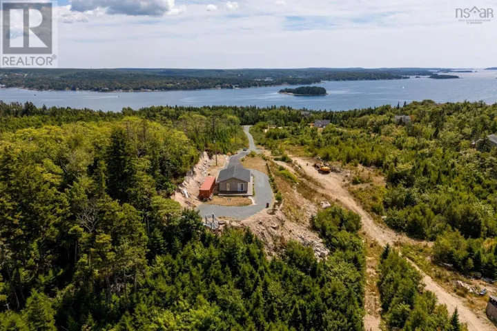 166 Hillside Drive, Boutiliers Point, Nova Scotia B3Z1W8