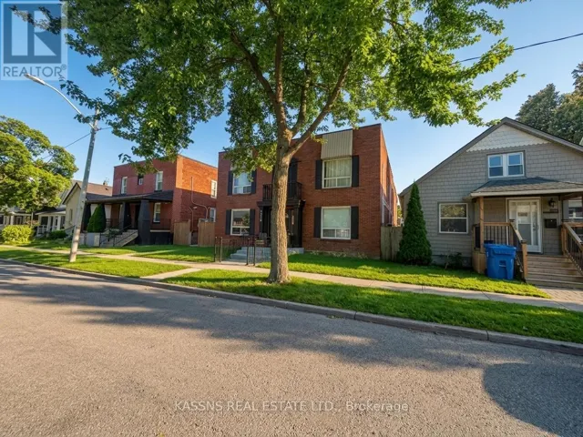1219 MONMOUTH ROAD, Windsor, Ontario N8W3M2