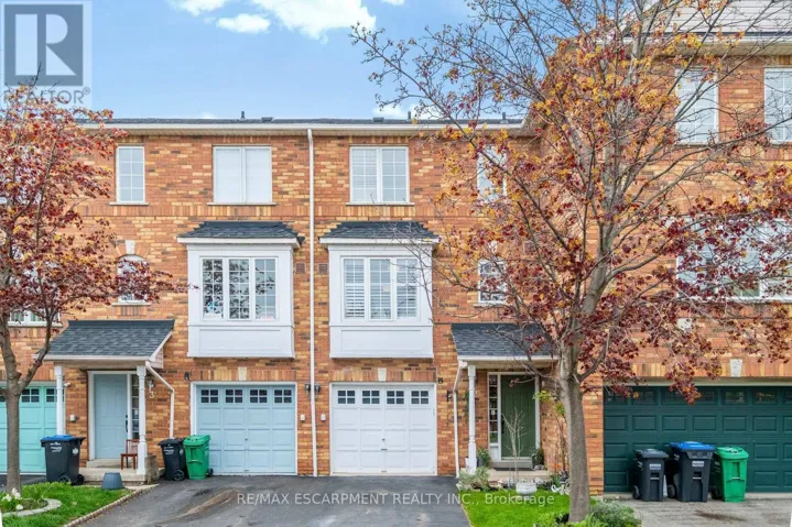 2 - 80 ACORN PLACE, Mississauga (Hurontario), Ontario L4Z4C9