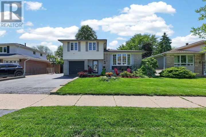 46 DUNCAN BULL DRIVE, Brampton (Brampton East), Ontario L6W1H6