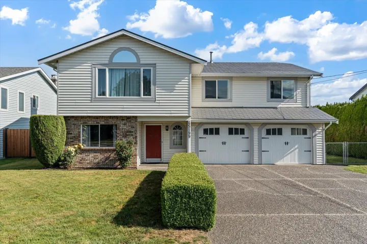 45199 STEVENSON ROAD, Sardis West Vedder, Chilliwack, British Columbia V2R1L9