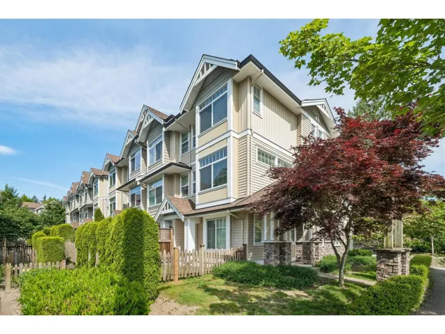 1 8277 161 STREET, Surrey, British Columbia V4N0N3