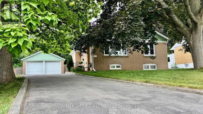 12 CANHAM CRESCENT, Toronto (Agincourt South-Malvern West), Ontario M1S2H6
