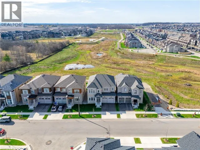 37 NORTH PARK Boulevard, Oakville, Ontario L6M0W8