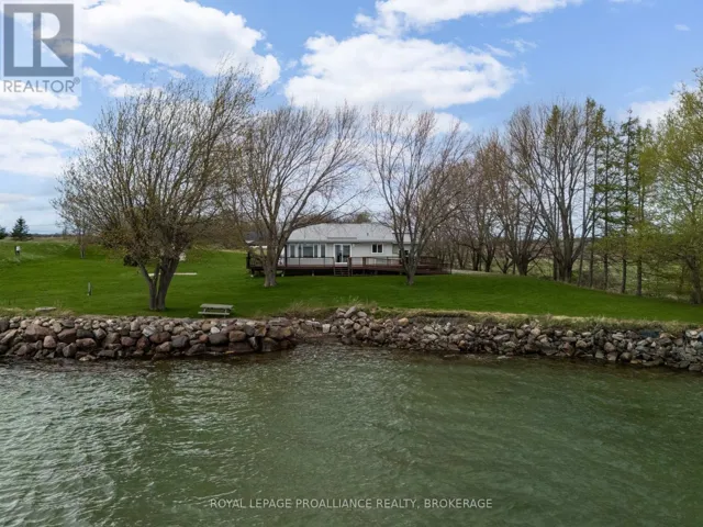 4205 HIGHWAY 96, Frontenac Islands (The Islands), Ontario K0H2Y0