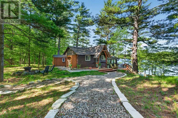 7 OVERLOOK LANE, Rideau Lakes, Ontario K0G1E0