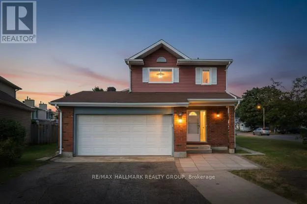 55 FAIR OAKS CRESCENT, Ottawa, Ontario K2G4W3