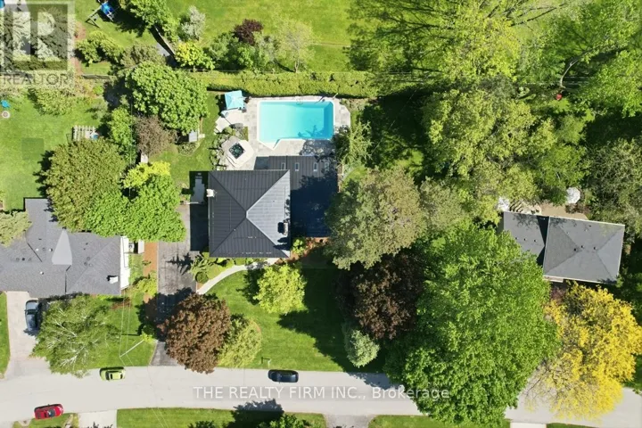 27 REDFORD ROAD, London North (North B), Ontario N5X3V5
