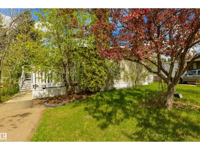 6 Hillcrest DR NW, Edmonton, Alberta T6P1J2
