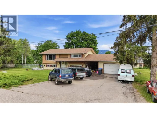 157-163 Cariboo Road, Kelowna, British Columbia V1V2E4