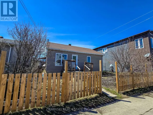 553 D'IBERVILLE AVENUE, Iroquois Falls, Ontario P0K1G0