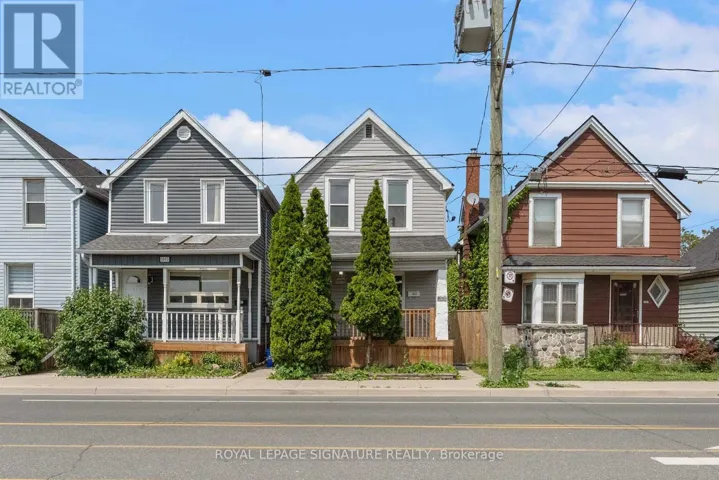 1 - 1045 CANNON STREET E, Hamilton (Crown Point), Ontario L8L2H4