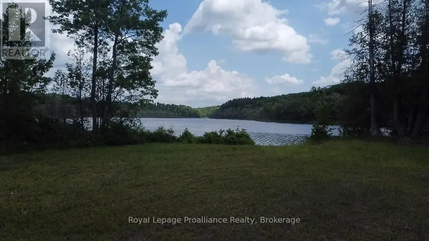 1033 WATERWORTH LANE, North Frontenac (Frontenac North), Ontario K0H2M0