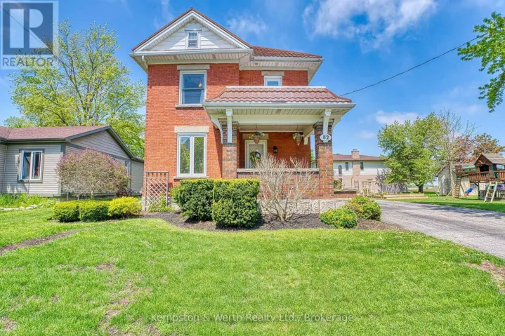 82 MAIN STREET N, Perth East (Milverton), Ontario N0K1M0