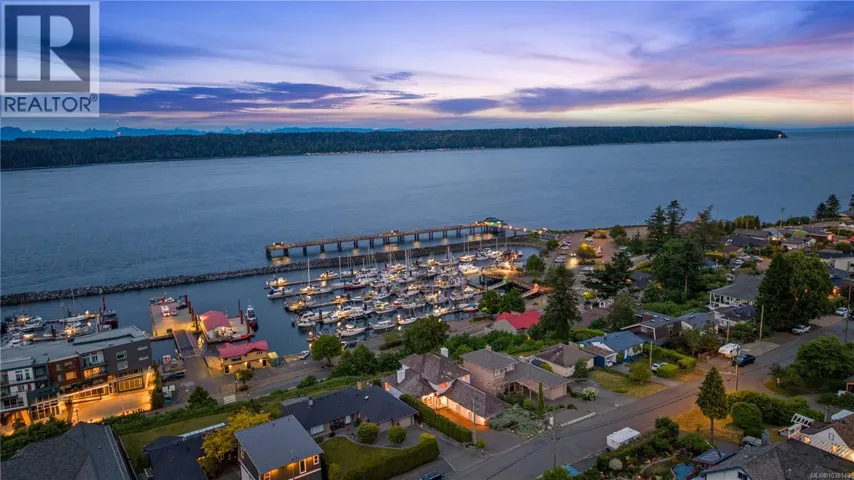725 Thulin St, Campbell River, British Columbia V9W2L4