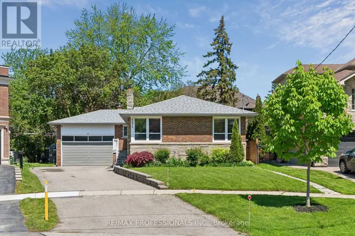151 PERRY CRESCENT, Toronto (Princess-Rosethorn), Ontario M9A1K8