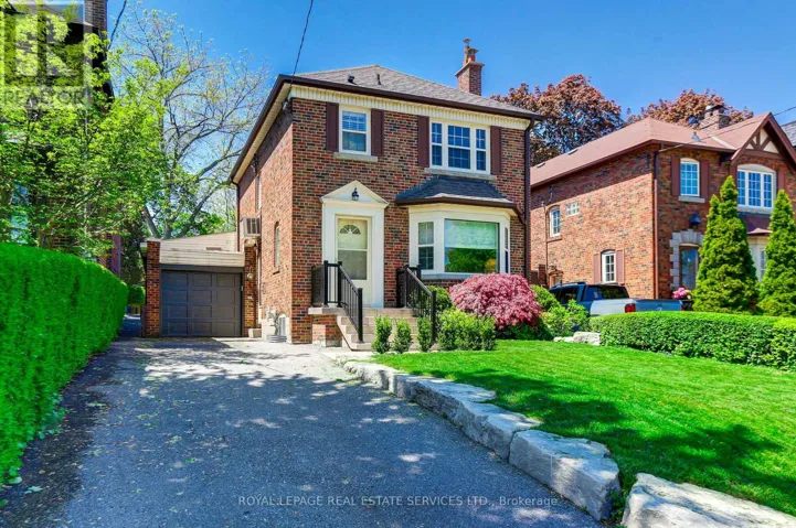 24 TANAGER AVENUE, Toronto (Leaside), Ontario M4G3R1