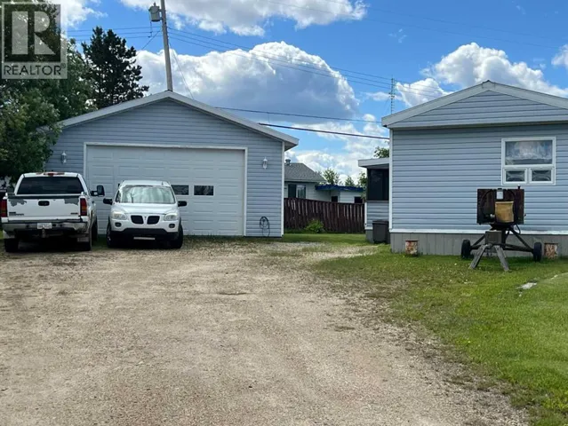403 9 Street, Fox Creek, Alberta T0H1P0
