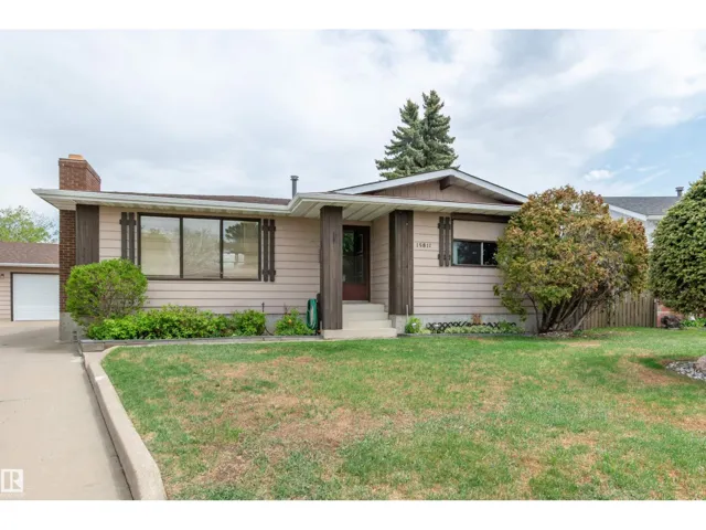 15811 119 ST NW, Edmonton, Alberta T5X2P4
