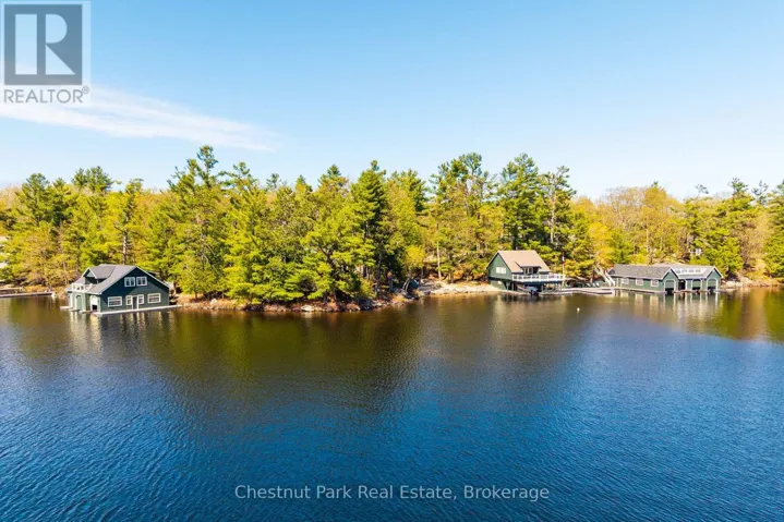 1 & 3 – 1064 HEATHER LODGE ROAD, Muskoka Lakes (Medora), Ontario P0B1J0