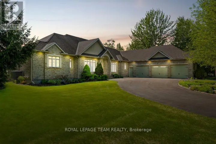 6043 KNIGHTS DRIVE, Ottawa, Ontario K4M0A2