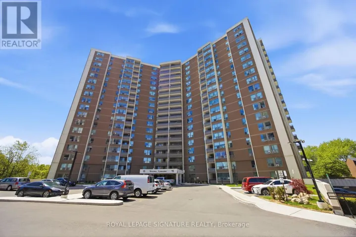 201 - 15 VICORA LINKWAY, Toronto (Flemingdon Park), Ontario M3C1A8