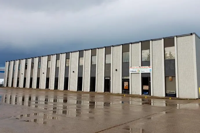 2-3, 10787 180 St NW, Edmonton, Alberta T5S1G6