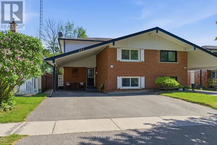 653 BERWICK CRESCENT, Oshawa (McLaughlin), Ontario L1J3E6