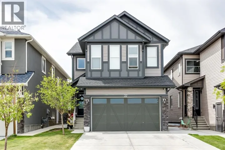 37 Savanna Heath NE, Calgary, Alberta T3J2H5