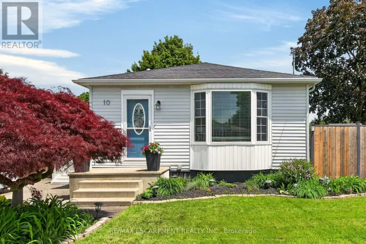 10 FREDERICK STREET, St. Catharines (Western Hill), Ontario L2S2S2