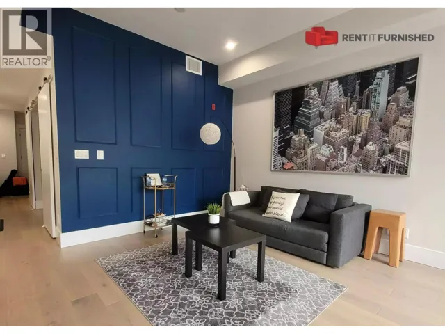 1591 BOWSER AVENUE, Vancouver, British Columbia V7P2Y4
