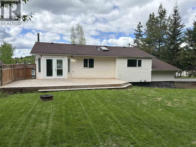7812 THOMSPON DRIVE, Prince George, British Columbia V2N5N6