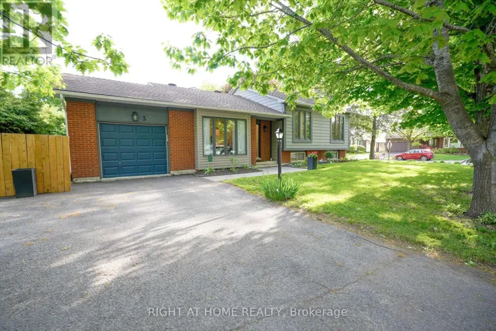 3 POMMEL CRESCENT, Ottawa, Ontario K2M1A3