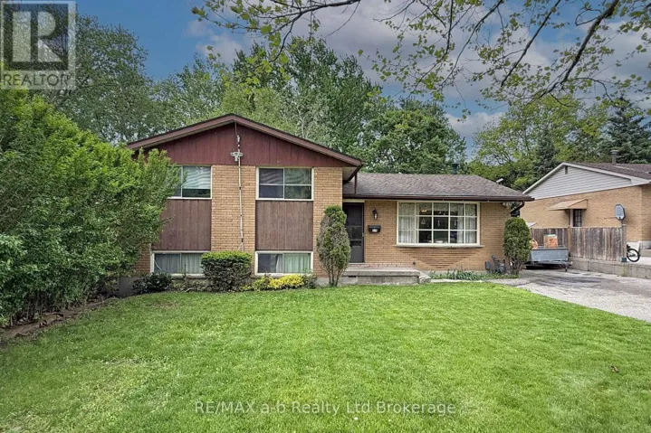 213 BELGRAVE STREET, Woodstock (Woodstock - North), Ontario N4S7K1