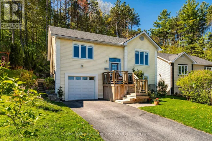 53 THERRIEN COURT, Penetanguishene, Ontario L9M1P6