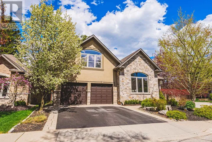 3 - 976 SHADELAND AVENUE, Burlington (LaSalle), Ontario L7T2M5