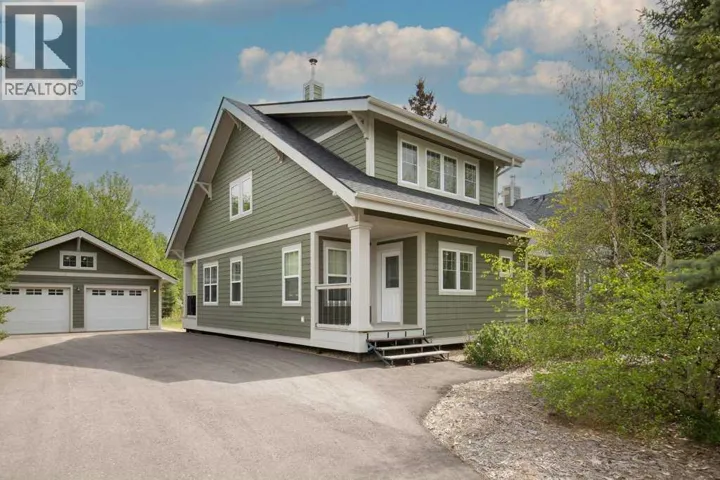 241 Canal Street, Rural Ponoka County, Alberta T4L2N3