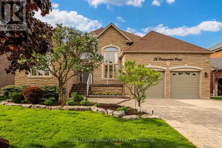 38 PINEMEADOW DRIVE, Vaughan (East Woodbridge), Ontario L4L9C5