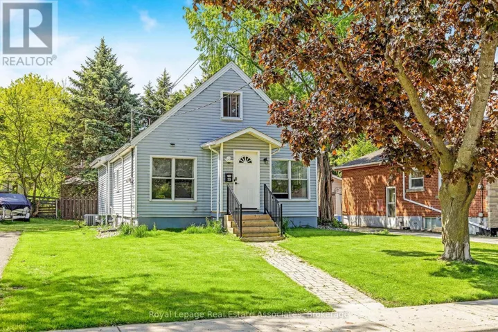 19 BEAUCOURT ROAD, Hamilton (Ainslie Wood), Ontario L8S2R1