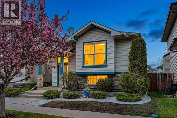 112 Prestwick Point SE, Calgary, Alberta T2Z4K7