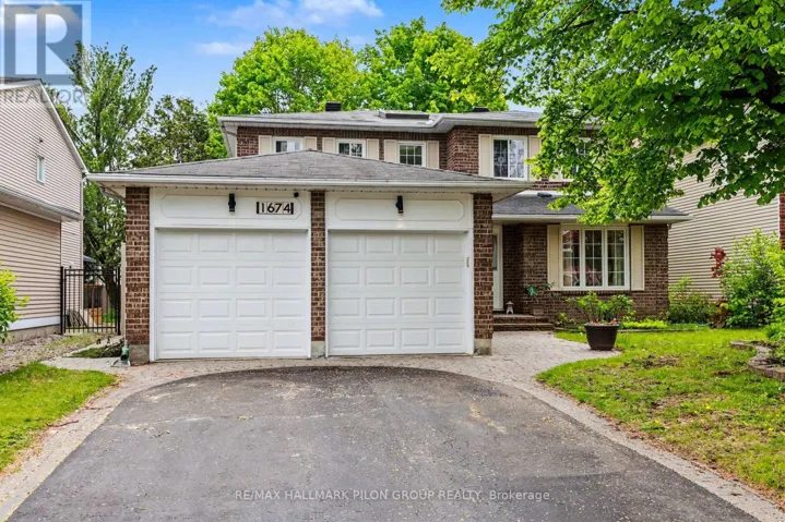 1674 SANSONNET STREET, Ottawa, Ontario K1C5Y6